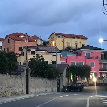 Marina 公寓 菲纳莱利古雷