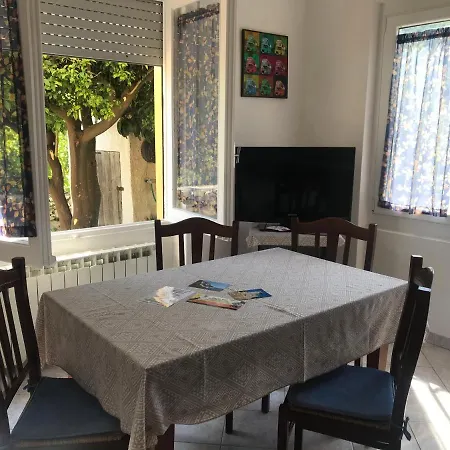 Marina Apartment